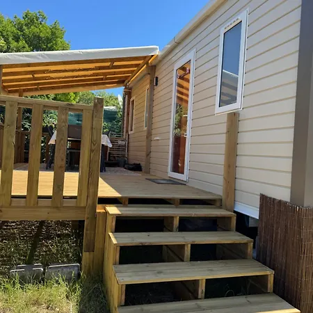 Kamp alanı Bungalow Gassin